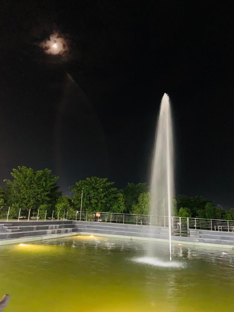 Umang - Premium Resort Like Villa In Vrindavan Bagian luar foto