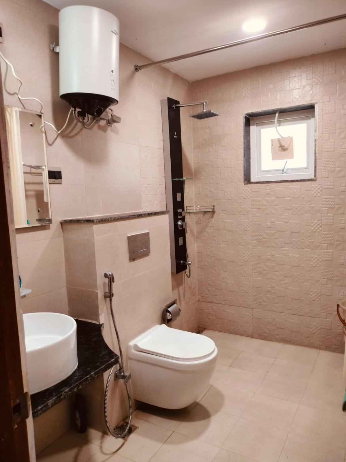 Umang - Premium Resort Like Villa In Vrindavan Bagian luar foto