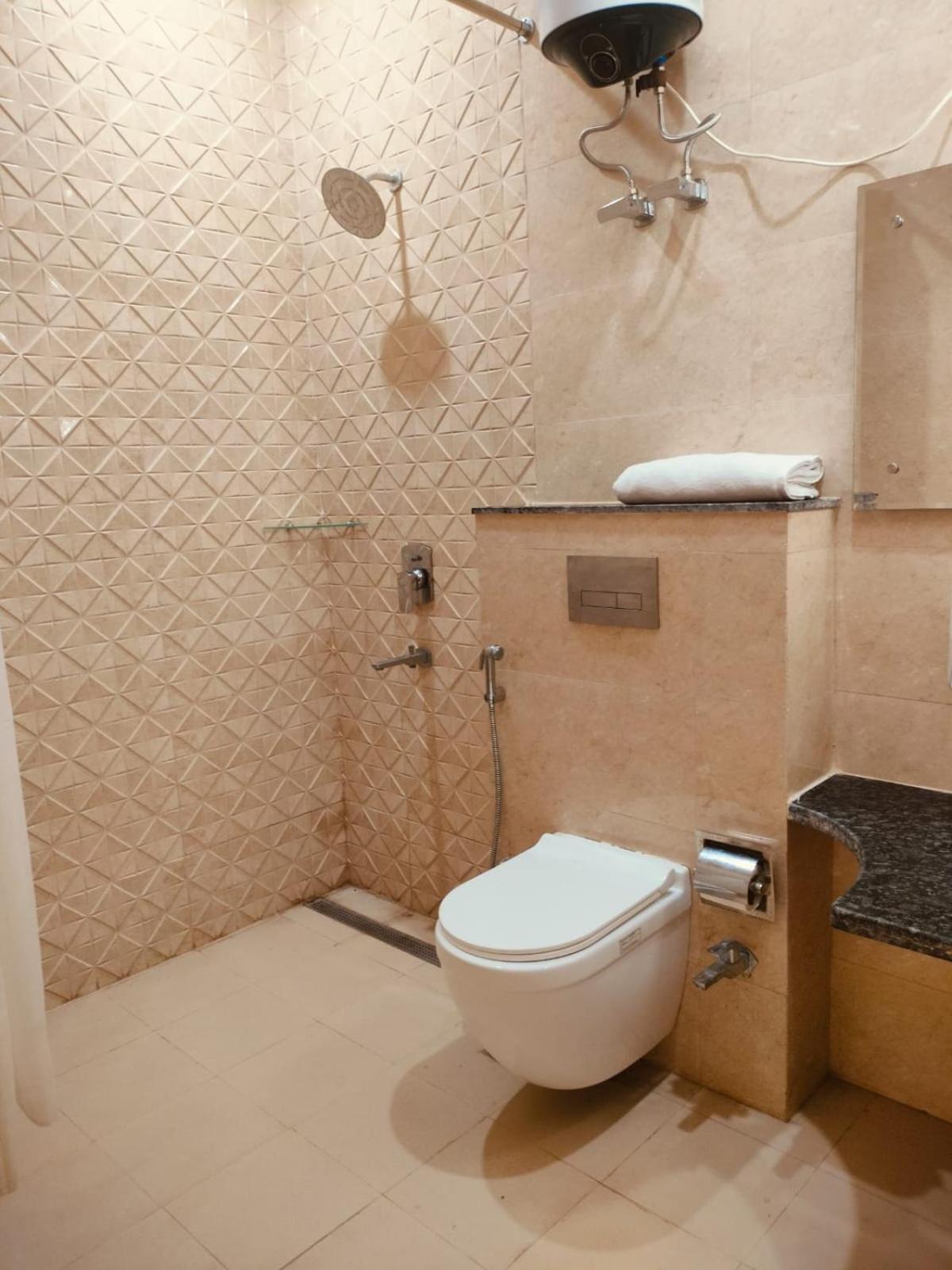 Umang - Premium Resort Like Villa In Vrindavan Bagian luar foto